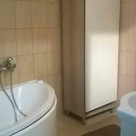 Alexander Appartement Boekarest